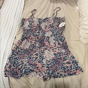 juniors xl Floral Sleeveless Romper